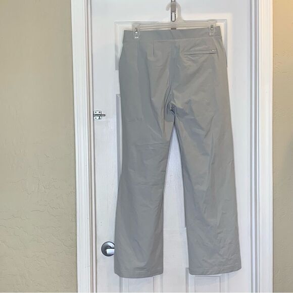 Vuori Women’s Meta Wideleg Pants in Vapor Size Large - Picture 3 of 10